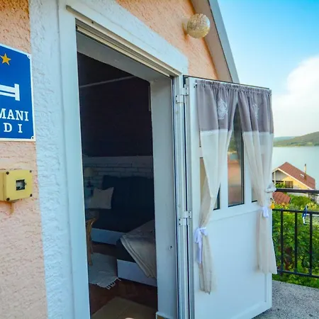 Vendi Apartment *