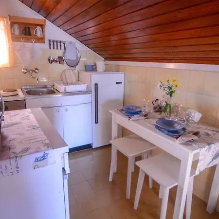 Vendi Apartment *